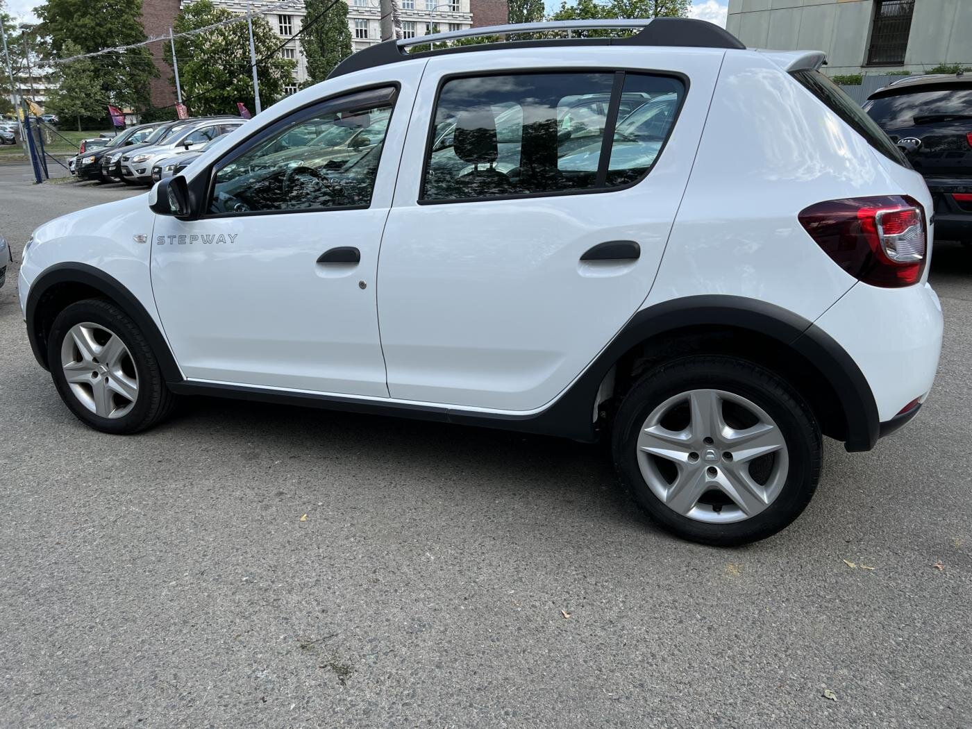 Dacia Sandero Hatchback 1,5 l 66 kw