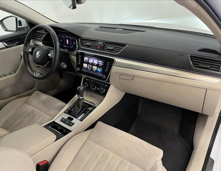 Škoda Superb Kombi 2,0 l 147 kw