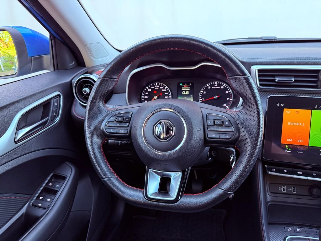 MG ZS SUV / Terénní 1,5 l 78 kw