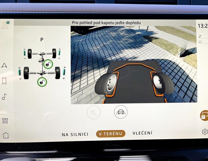 Land Rover Defender SUV / Terénní 5,0 l 313 kw