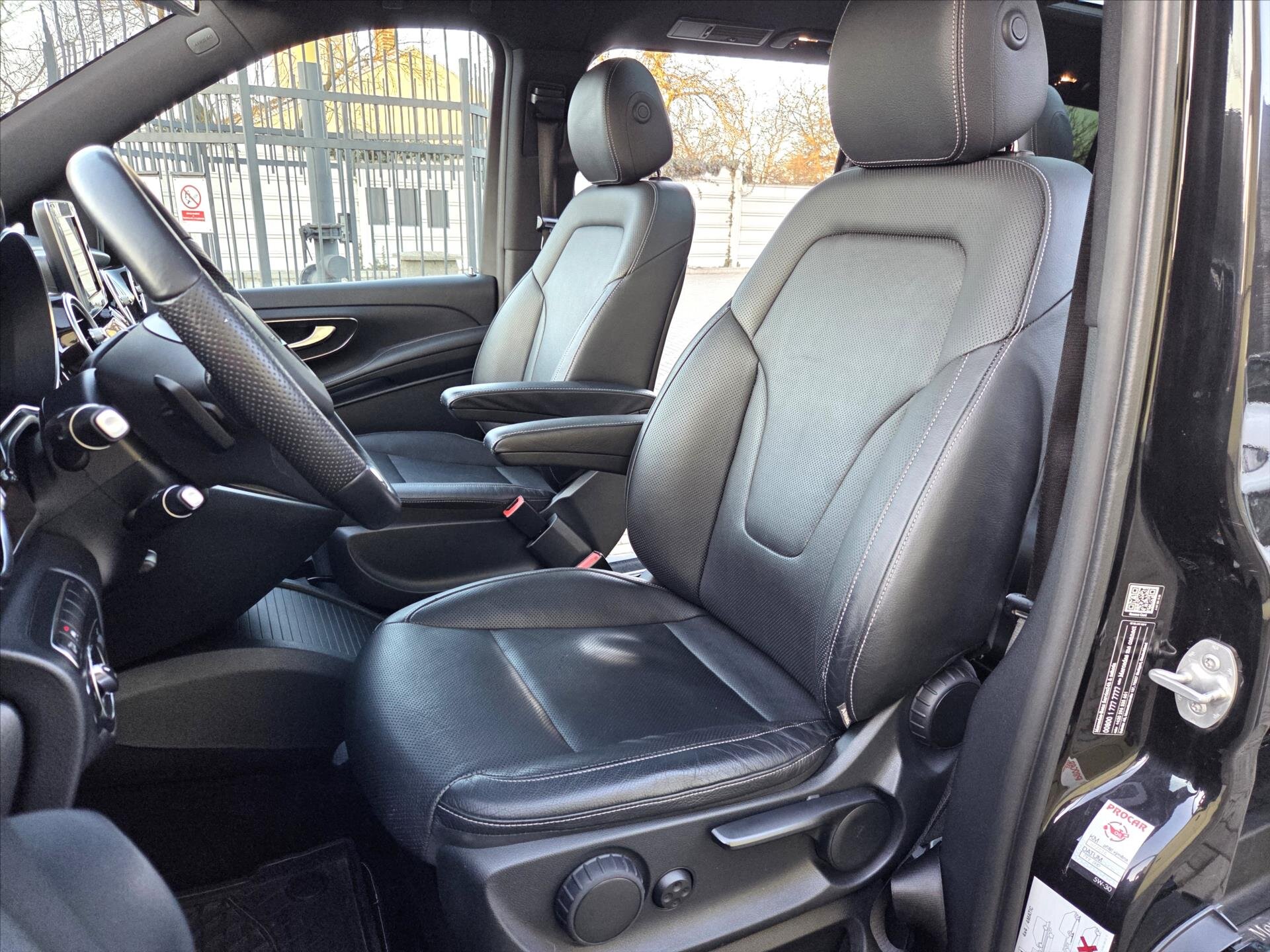 Mercedes-Benz Třídy V Kombi 2,1 l 140 kw