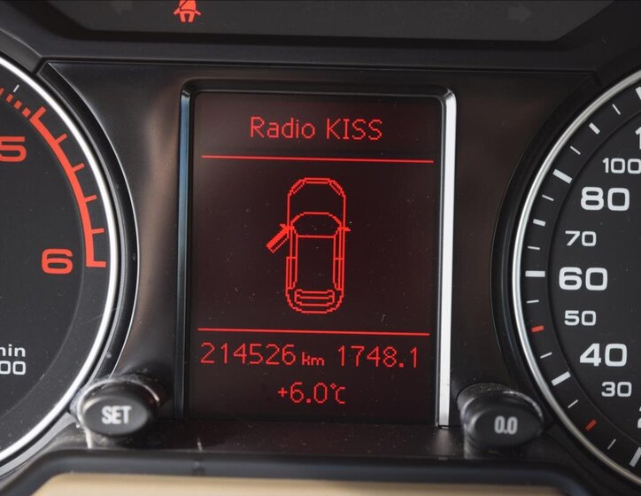 Audi Q5 SUV / Terénní 2,0 l 105 kw