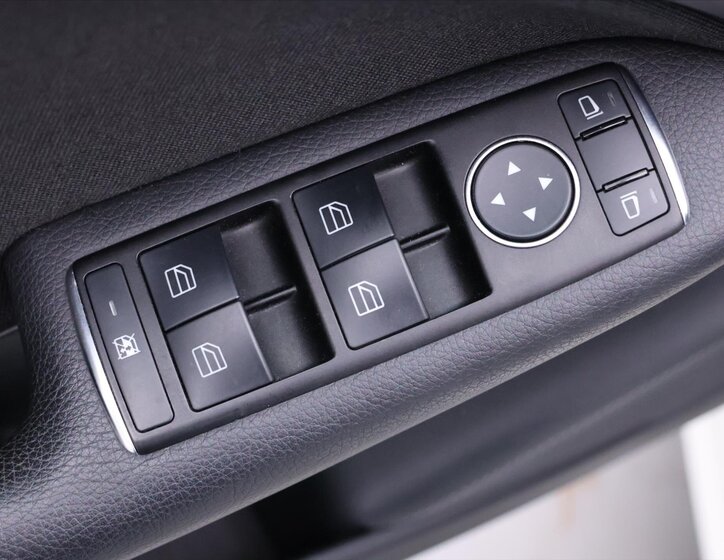 Mercedes-Benz Třídy B 17