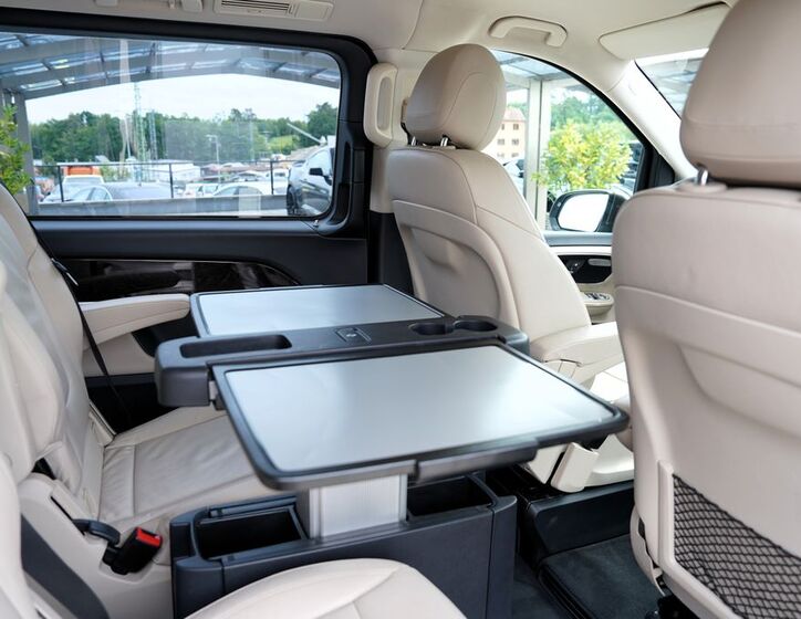 Mercedes-Benz Třídy V 26