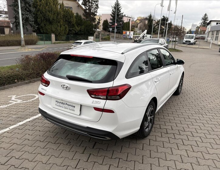 Hyundai i30 Kombi 1,5 l 81 kw