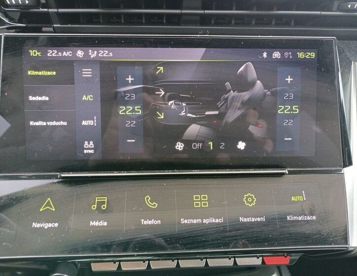 Peugeot 308 Kombi 1,2 l 96 kw