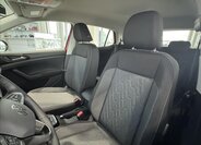 Volkswagen T-Cross 9