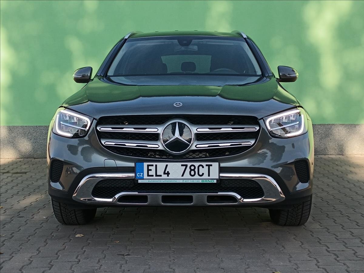 Mercedes-Benz GLC SUV 2,0 l 225 kw