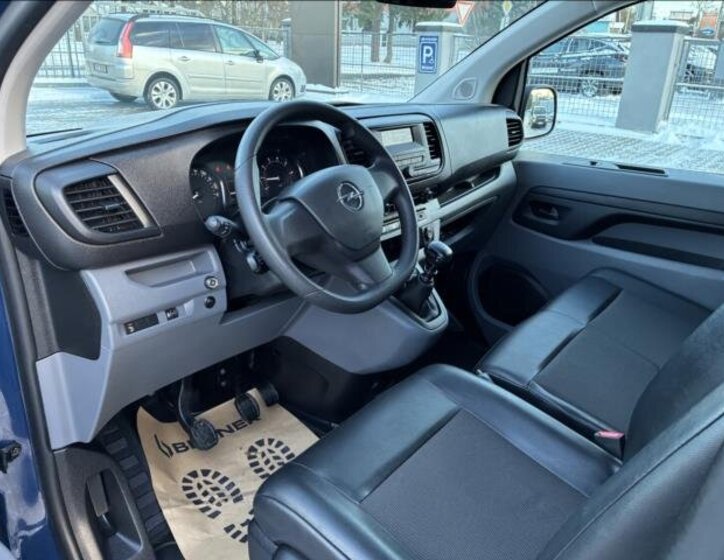 Opel Vivaro Skříň 2,0 l 90 kw