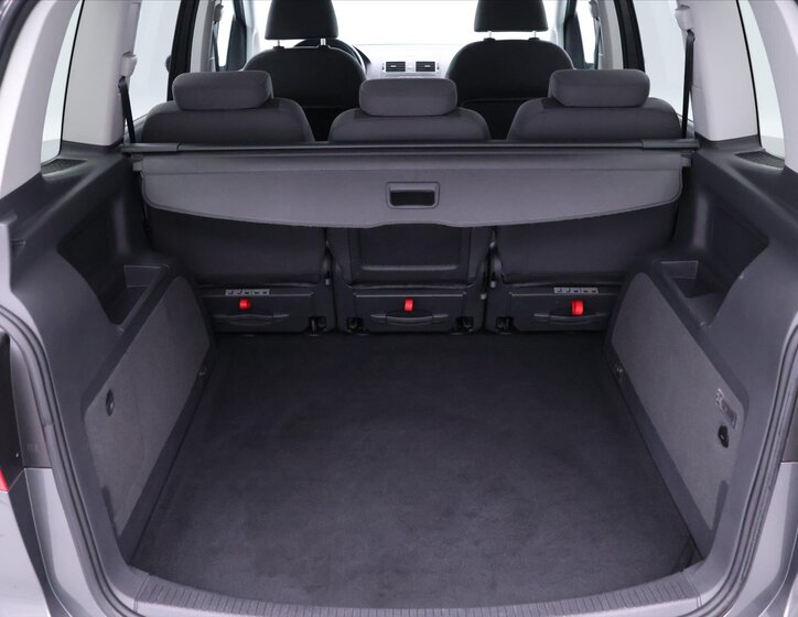 Volkswagen Touran MPV 1,4 l 103 kw