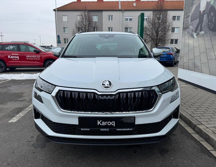 Škoda Karoq SUV 1,5 l 110 kw