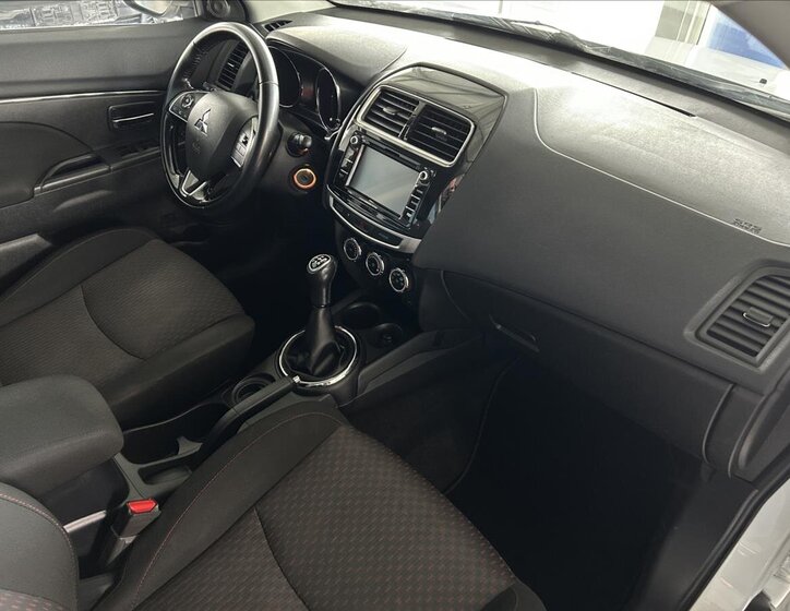 Mitsubishi ASX SUV 1,6 l 86 kw