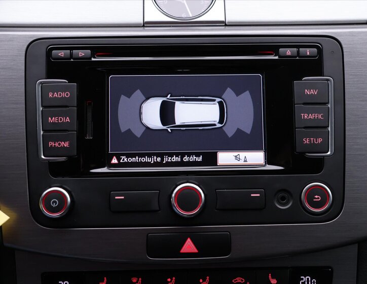 Volkswagen Passat Kombi 1,4 l 90 kw