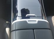 Mercedes-Benz EQE 21