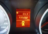 Citroën C-Crosser 17