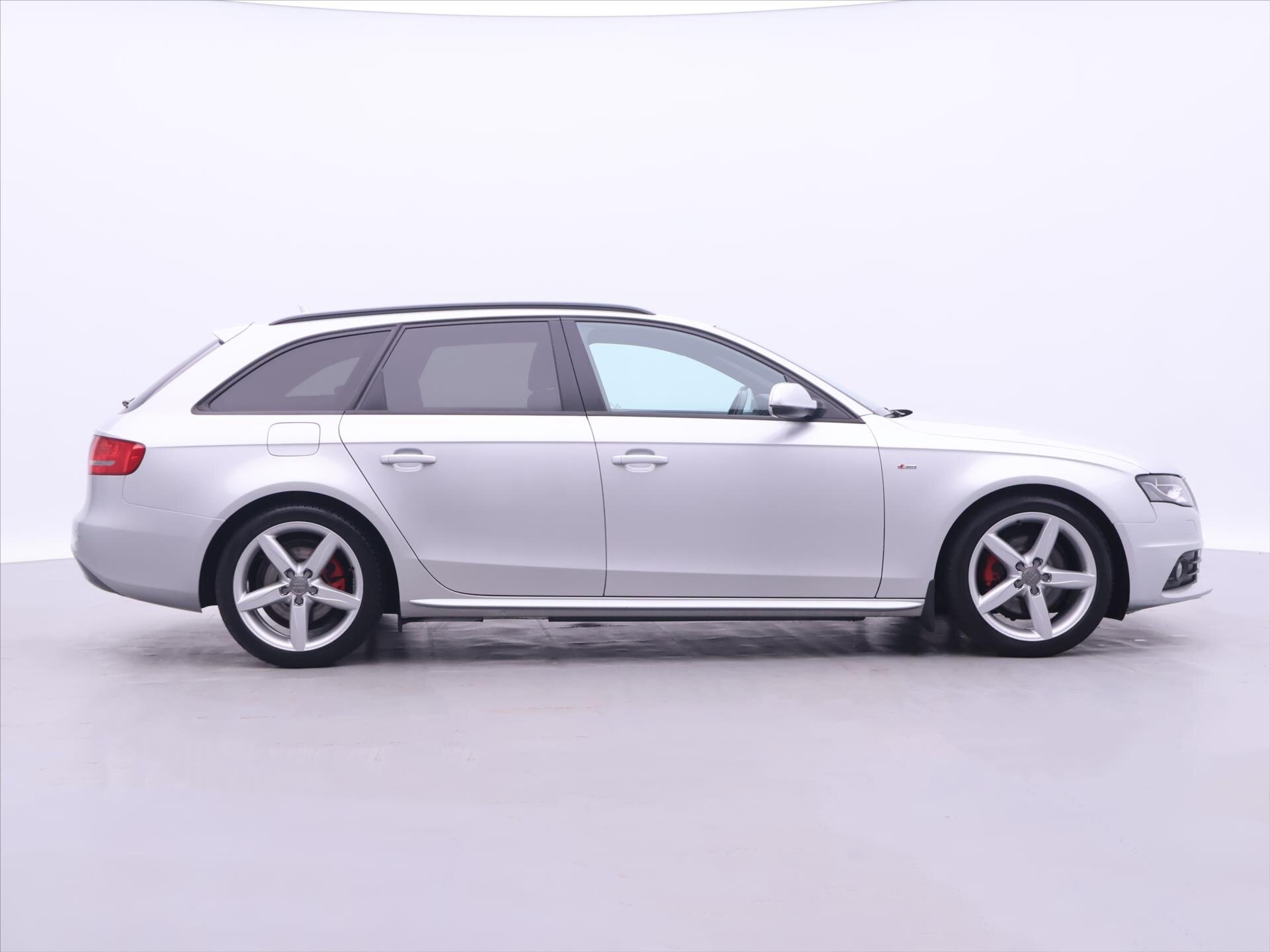 Audi A4 Kombi 2,0 l 105 kw