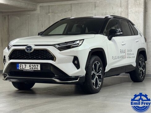 Toyota RAV4 SUV 2,5 l 228 kw