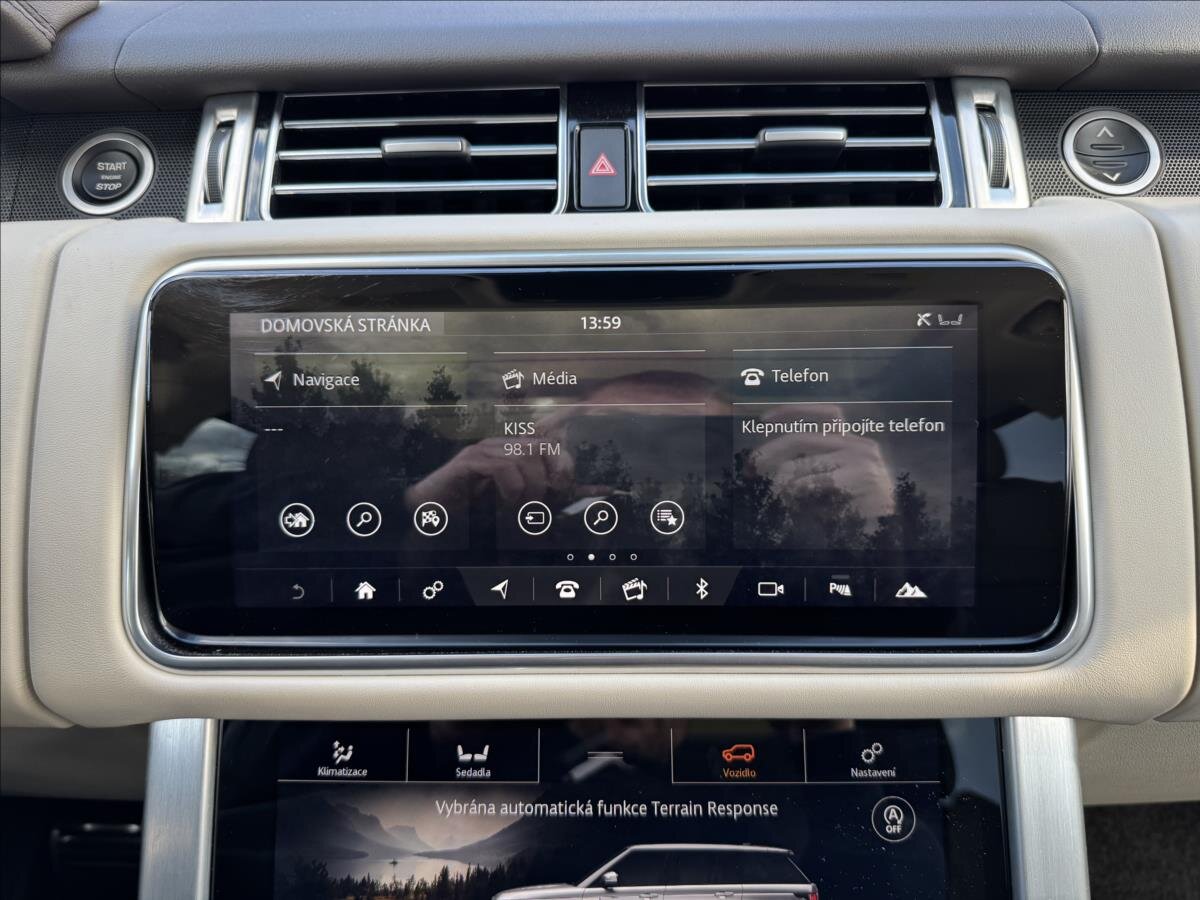 Land Rover Range Rover SUV 3,0 l 221 kw