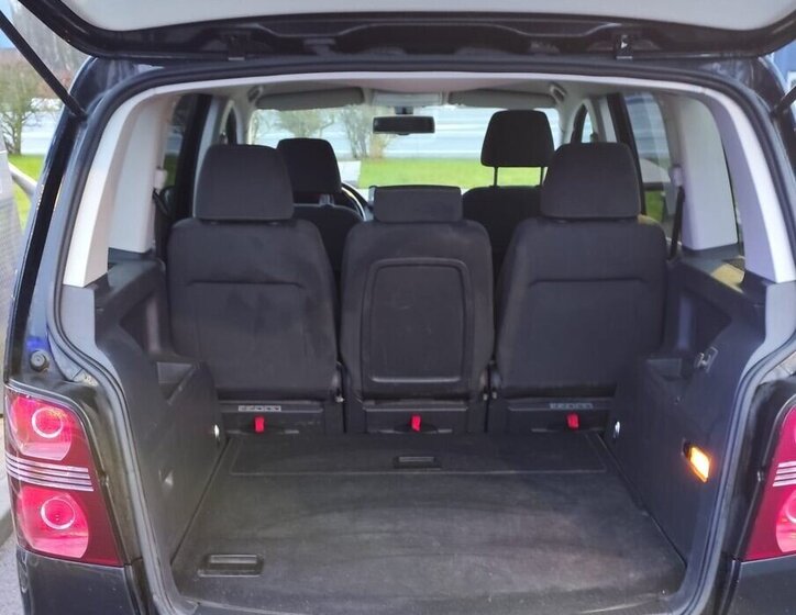 Volkswagen Touran VAN / Minibus 0,0 103 kw