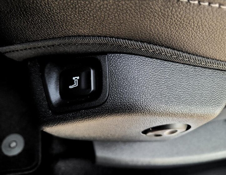 Opel Grandland X SUV / Terénní 1,5 l 96 kw