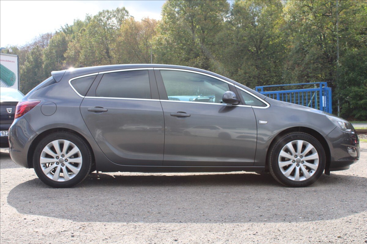 Opel Astra Hatchback 1,4 l 103 kw