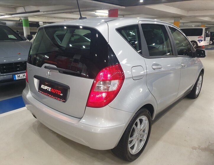 Mercedes-Benz Třídy A Kombi 1,5 l 70 kw