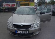 Škoda Octavia 16