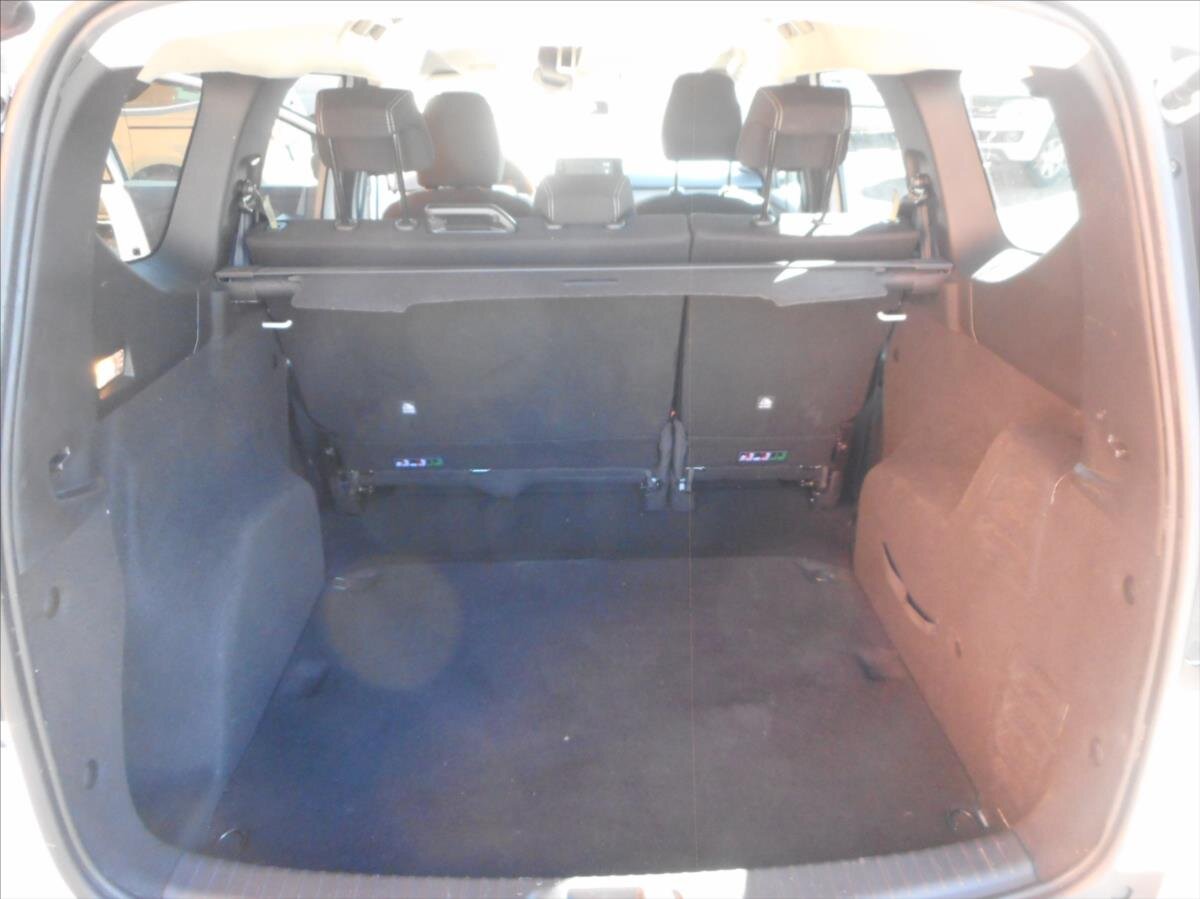 Dacia Jogger Kombi 999,0 81 kw