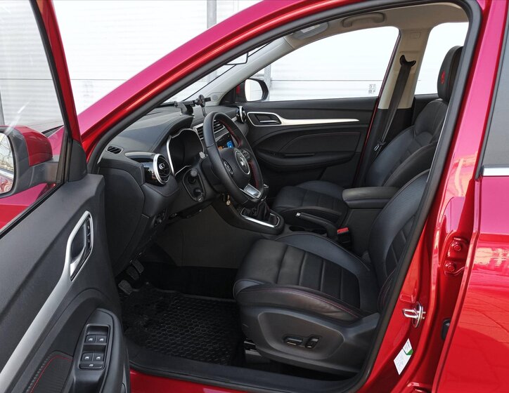 MG ZS SUV 1,5 l 78 kw