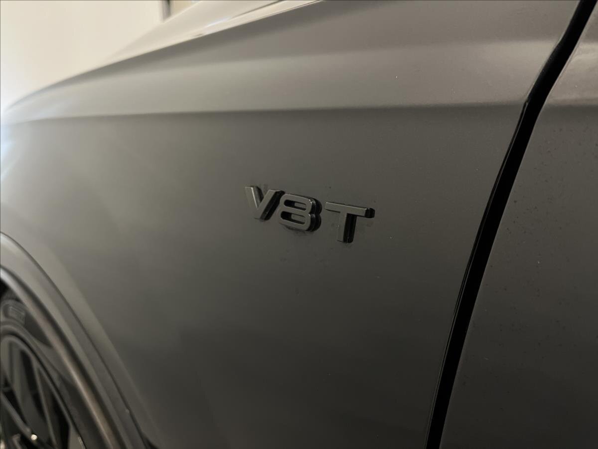 Audi SQ7 Kombi 4,0 l 320 kw