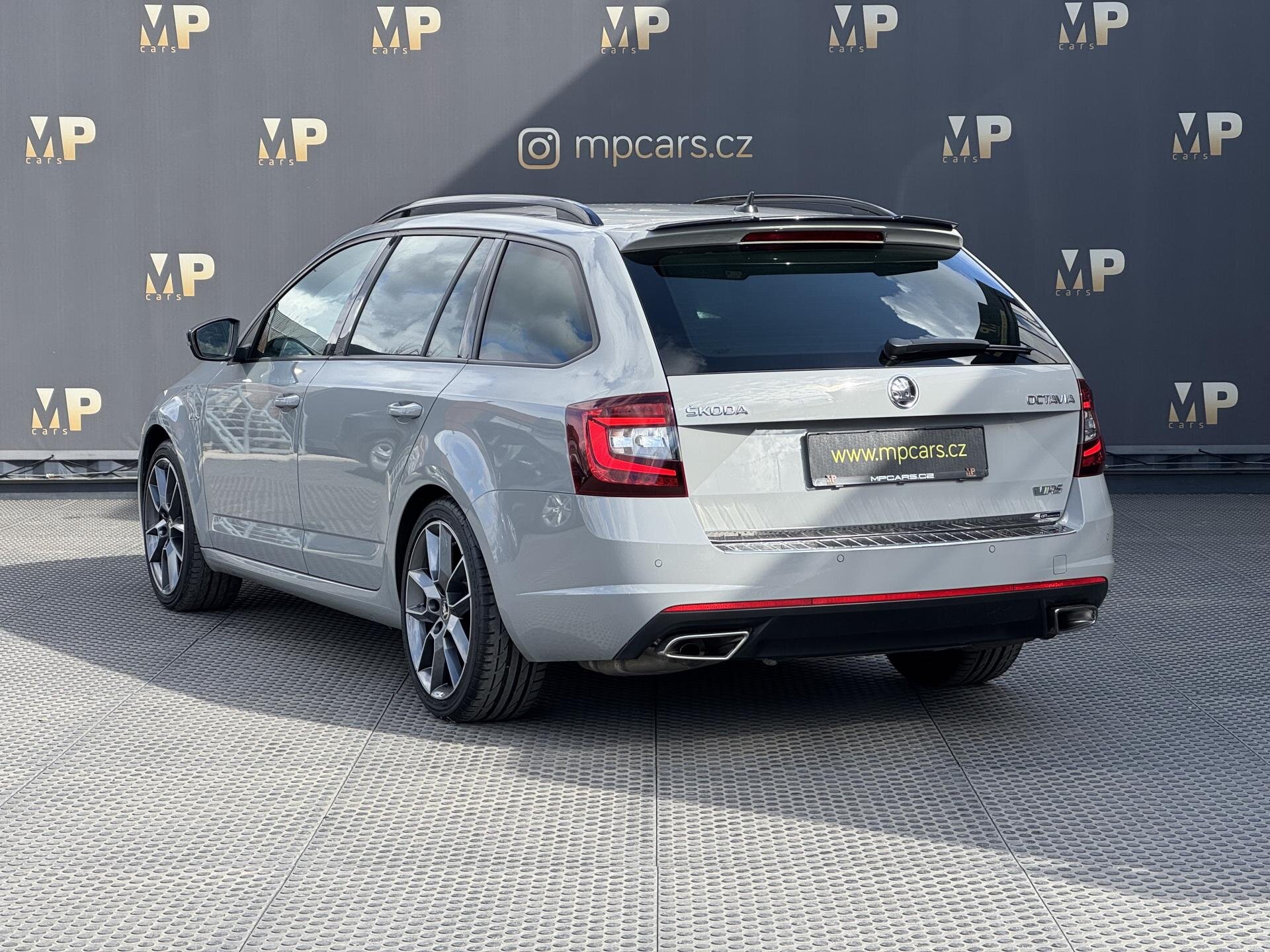 Škoda Octavia Kombi 2,0 l 169 kw