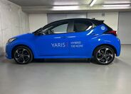 Toyota Yaris 8
