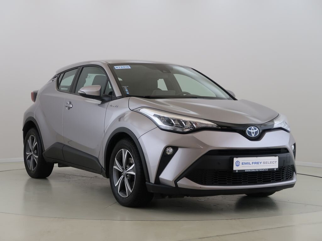 Toyota C-HR SUV / Terénní 1,8 l 72 kw