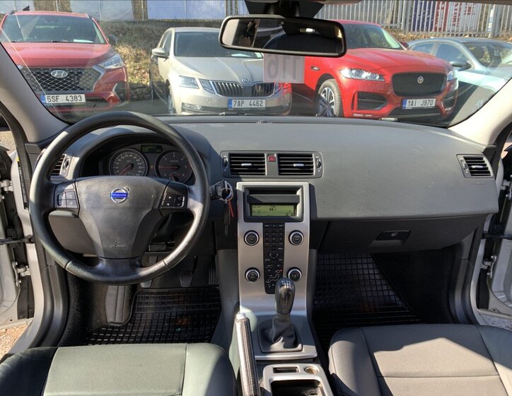 Volvo V50 Kombi 2,0 l 100 kw