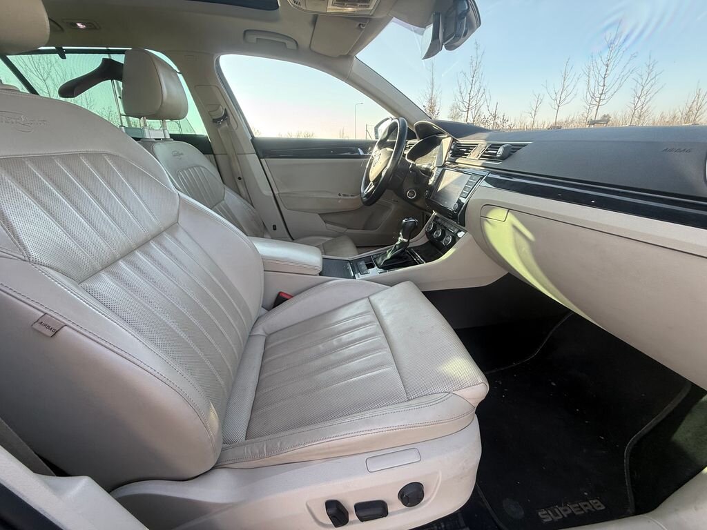 Škoda Superb Kombi 2,0 l 140 kw
