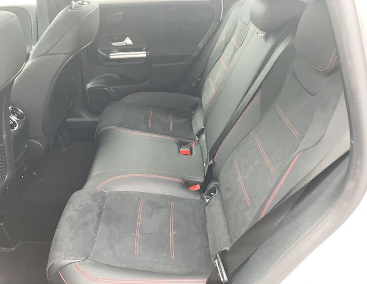 Mercedes-Benz Třídy B 14