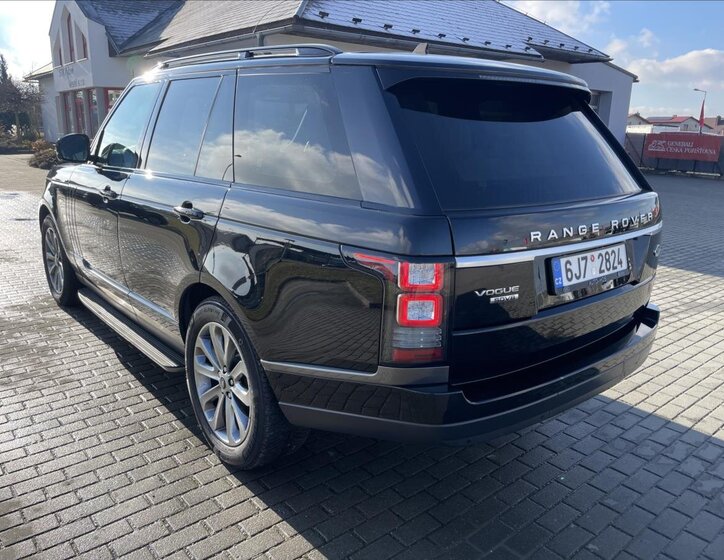 Land Rover Range Rover SUV / Terénní 4,4 l 250 kw