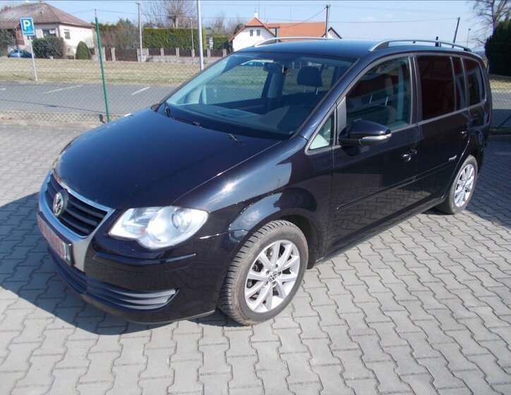Volkswagen Touran MPV 1,9 l 77 kw