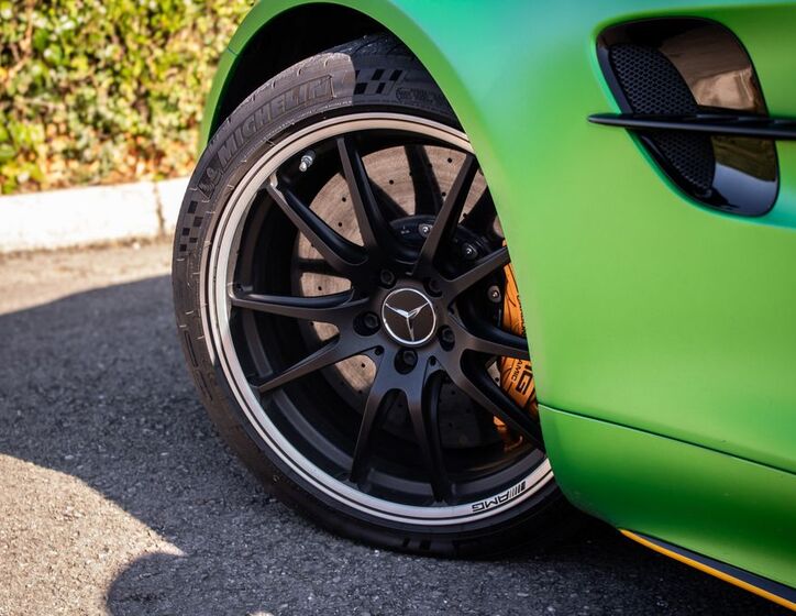 Mercedes-Benz AMG GT 15