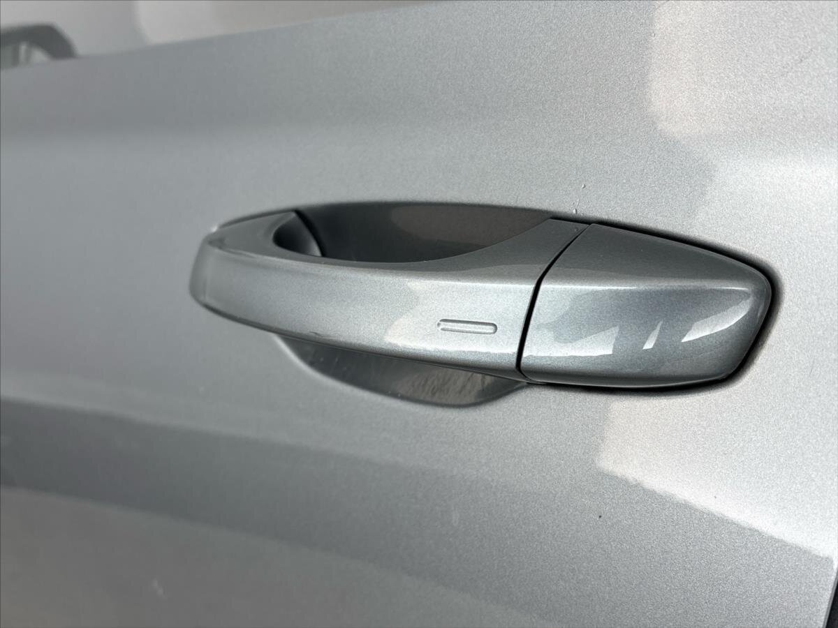 Škoda Superb Kombi 2,0 l 110 kw