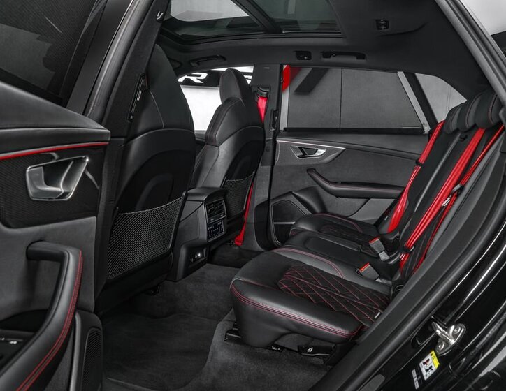 Audi SQ8 SUV / Terénní 4,0 l 373 kw