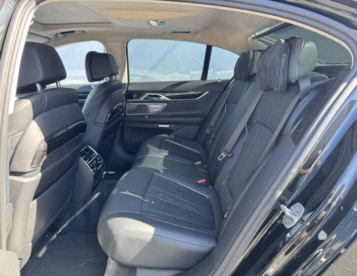 BMW Řada 7 7