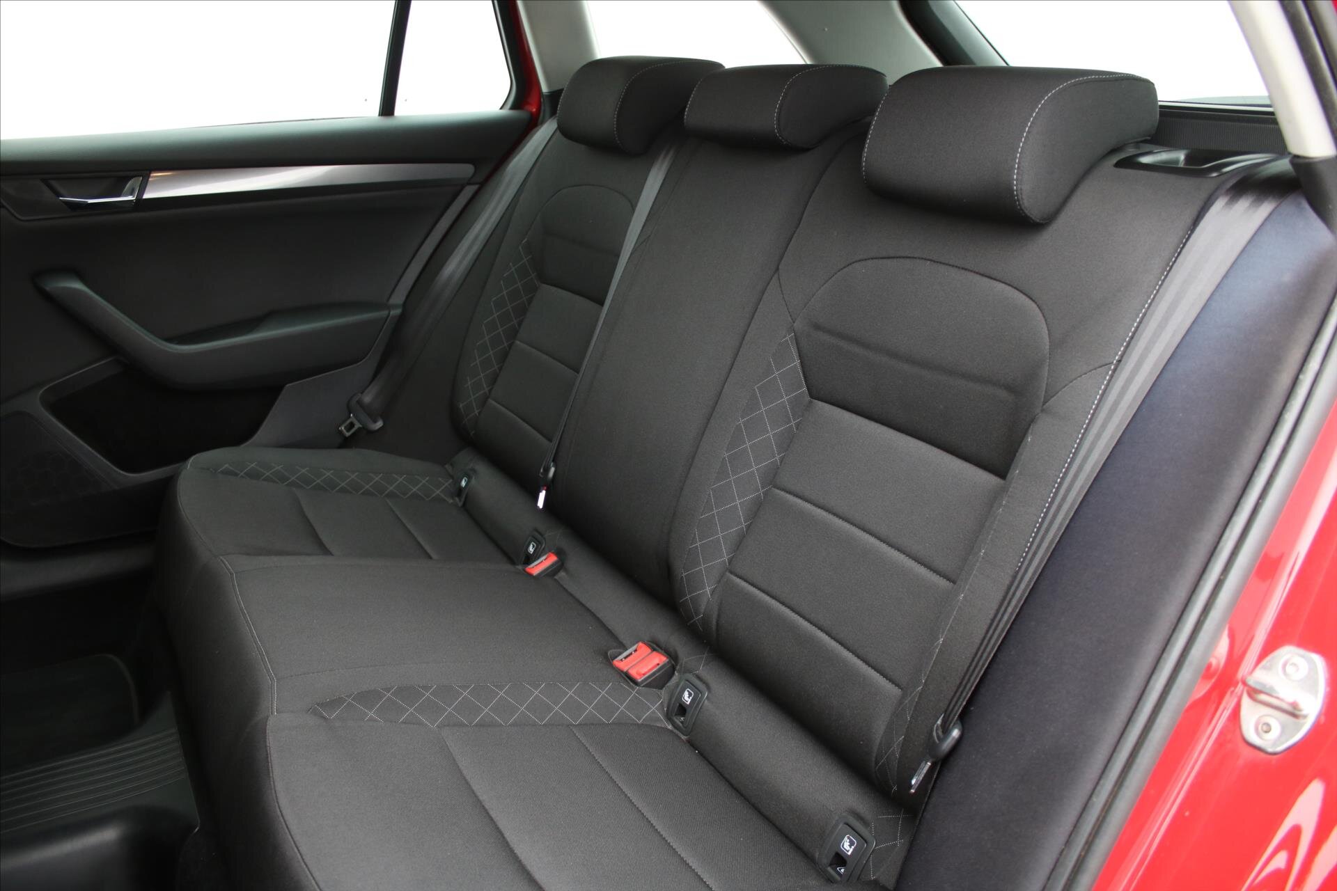 Škoda Superb Kombi 1,4 l 110 kw