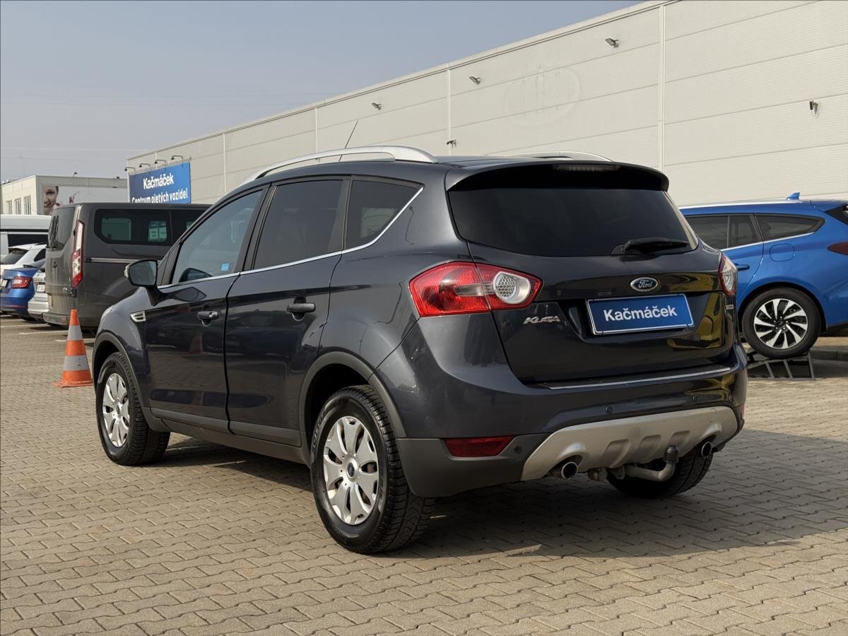 Ford Kuga SUV / Terénní 2,0 l 100 kw