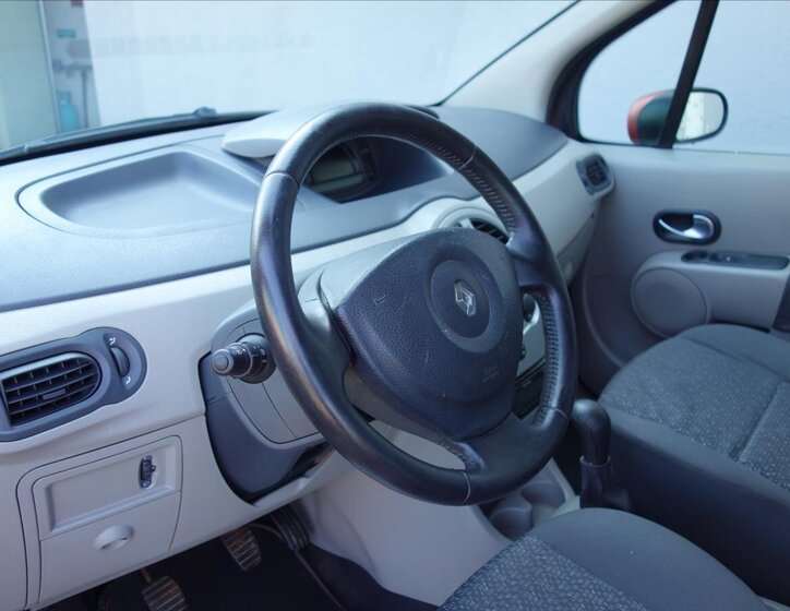 Renault Modus Hatchback 1,5 l 60 kw