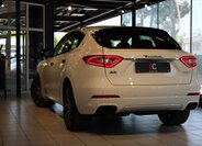 Maserati Levante SUV / Terénní 3,0 l 316 kw