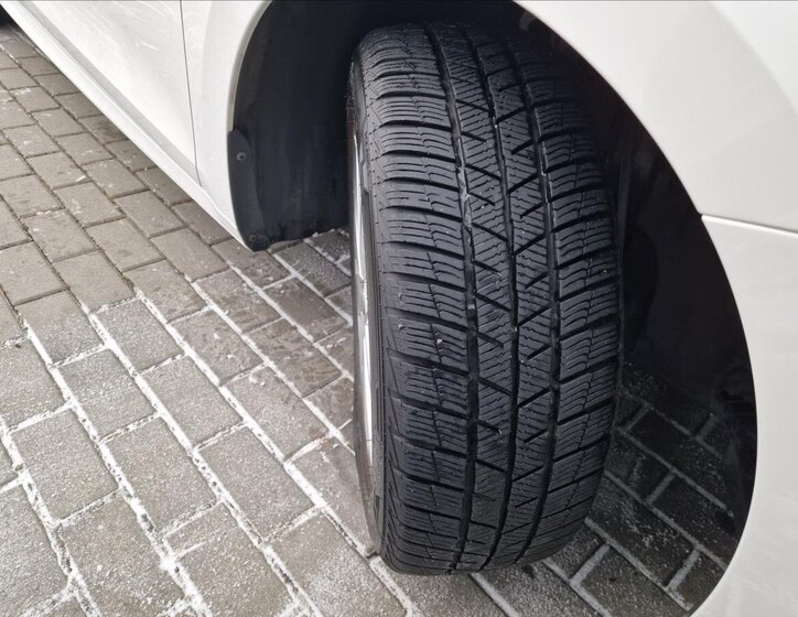 Škoda Octavia Kombi 2,0 l 85 kw