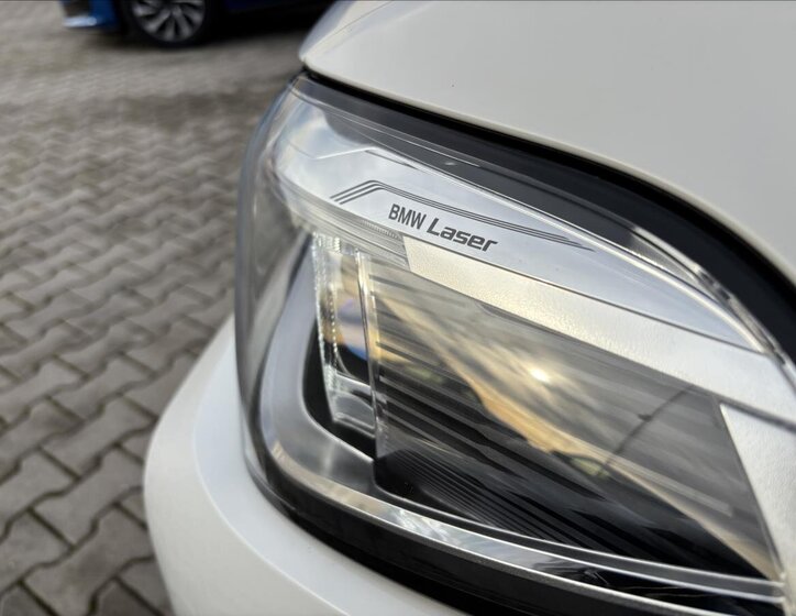 BMW X6 SUV 3,0 l 210 kw