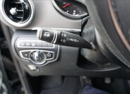 Mercedes-Benz Třídy V 12