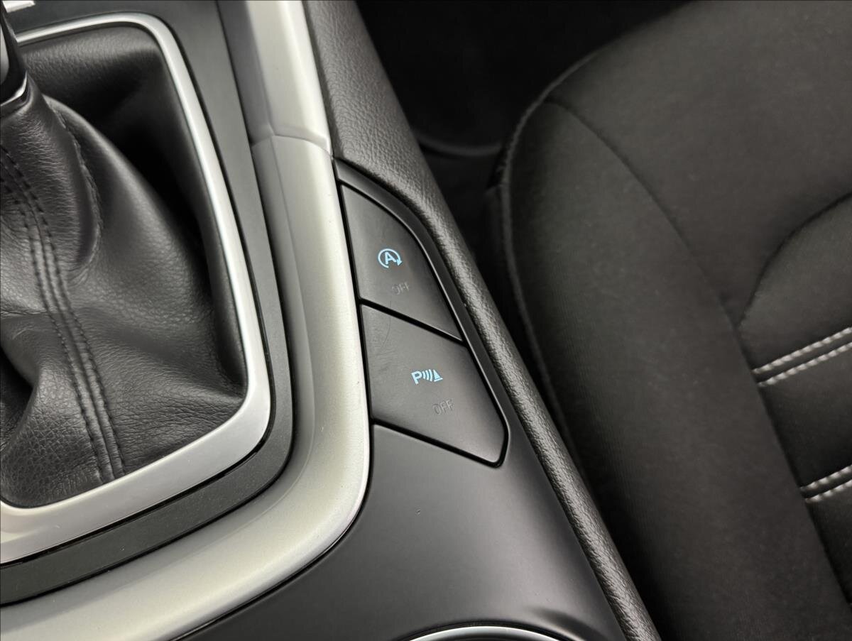 Ford Mondeo Kombi 2,0 l 110 kw